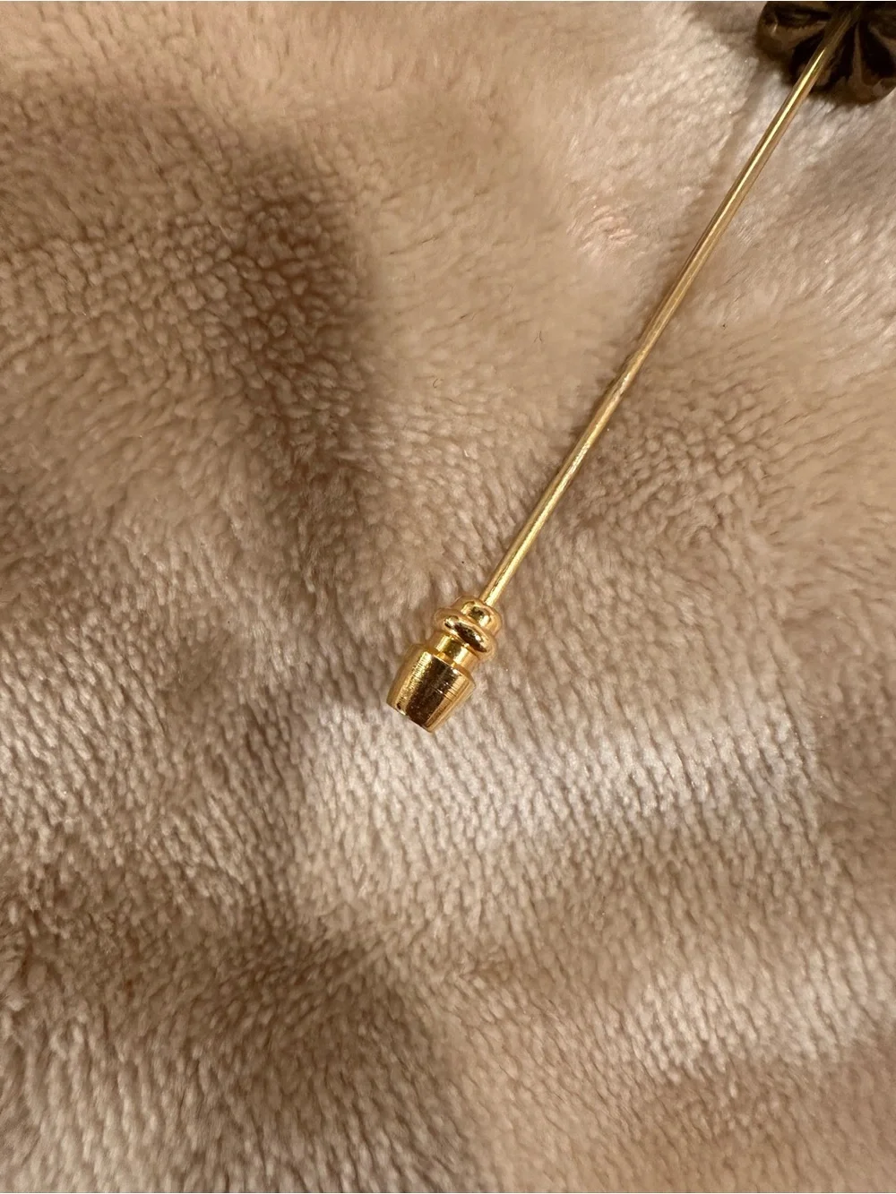 Blue and White Glass Bead Gold-Tone Drop Stick pin with cap